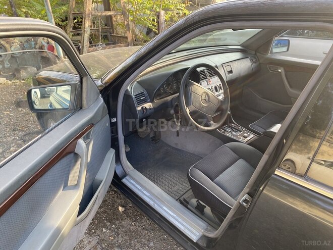 Mercedes C 200 1994, 393,467 km - 2.0 l - Bakı