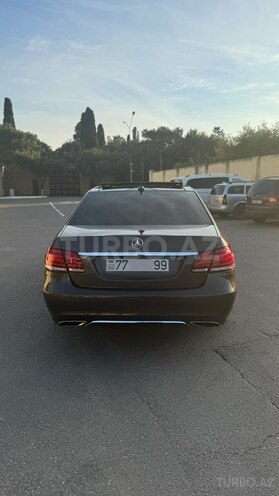 Mercedes E 220 d 2013, 257,000 km - 2.2 l - Bakı