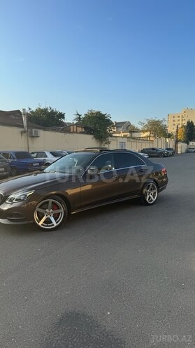 Mercedes E 220 d 2013, 257,000 km - 2.2 l - Bakı