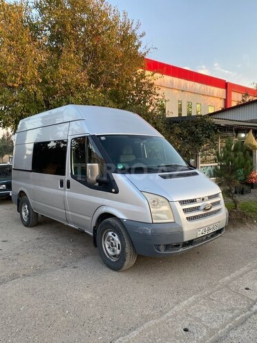 Ford Transit 2007, 212,000 km - 2.4 l - Saatlı
