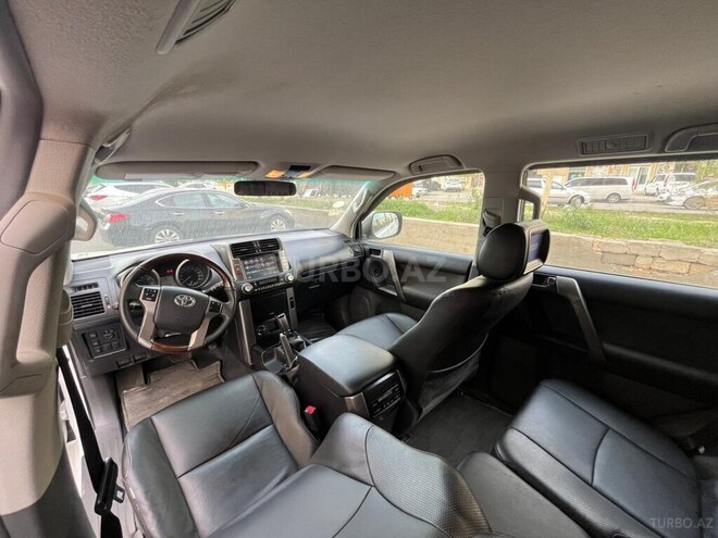 Toyota Land Cruiser Prado 2012, 35,000 km - 2.7 l - Bakı