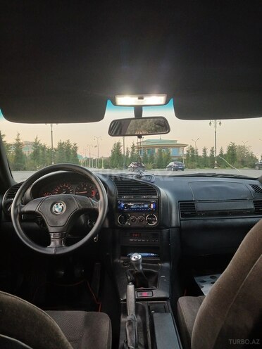 BMW 316 1995, 320,634 km - 1.6 л - Sumqayıt