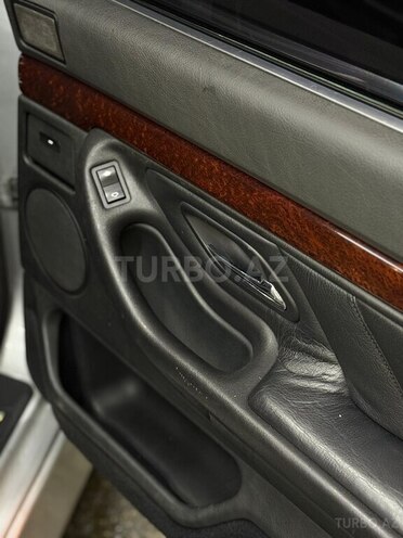BMW 728 2000, 365,408 km - 2.8 л - Bakı