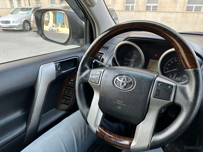 Toyota Land Cruiser Prado 2010, 175,000 km - 2.7 l - Lənkəran