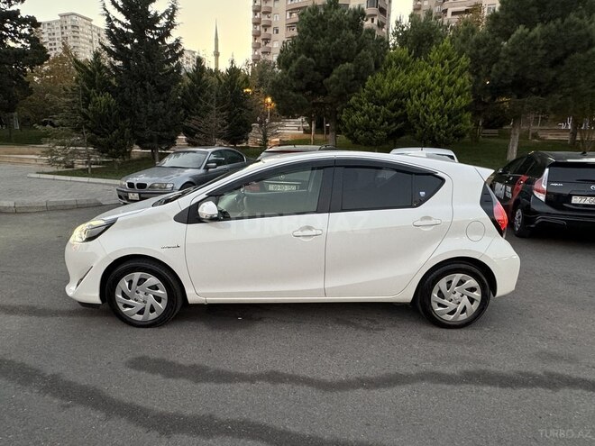 Toyota Aqua 2017, 43,000 km - 1.5 l - Bakı