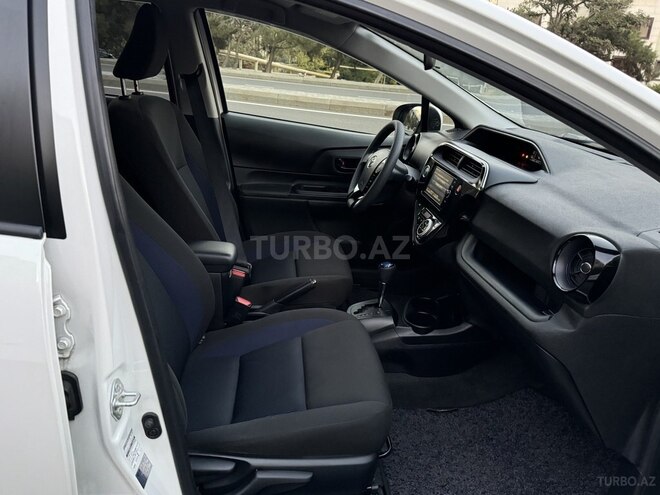 Toyota Aqua 2017, 43,000 km - 1.5 l - Bakı