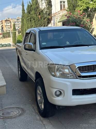 Toyota Hilux 2008, 316,000 km - 2.5 л - Bakı