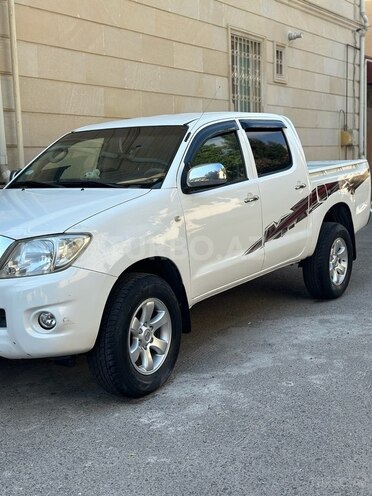 Toyota Hilux 2008, 316,000 km - 2.5 л - Bakı