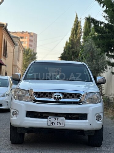 Toyota Hilux 2008, 316,000 km - 2.5 л - Bakı