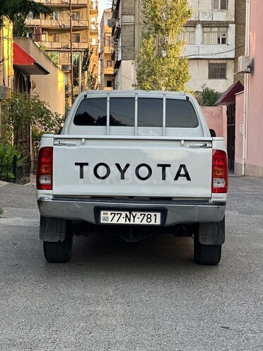 Toyota Hilux 2008, 316,000 km - 2.5 л - Bakı