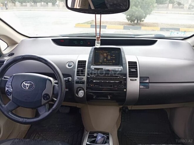 Toyota Prius 2005, 300,000 km - 1.5 l - Bakı