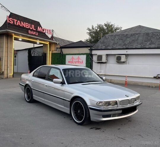 BMW 730 1999, 299,000 km - 3.0 l - Bakı
