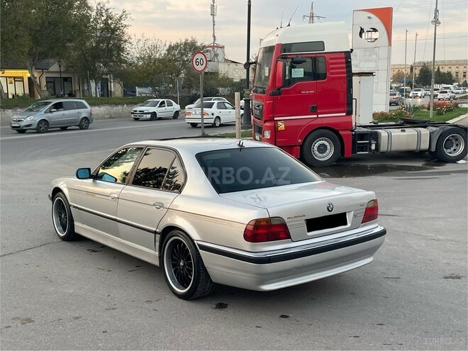 BMW 730 1999, 299,000 km - 3.0 l - Bakı