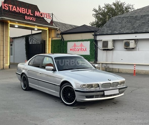 BMW 730 1999, 299,000 km - 3.0 l - Bakı