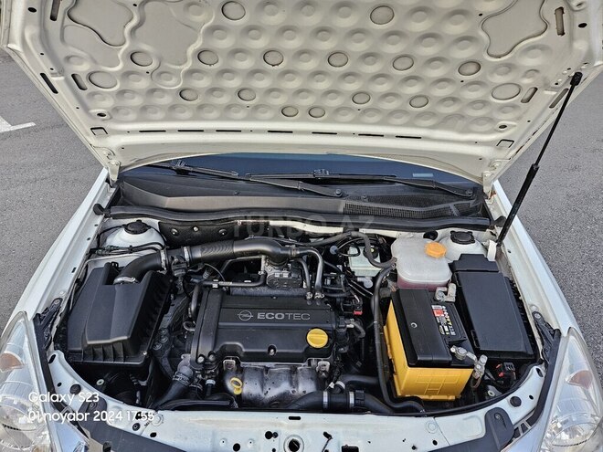 Opel Astra 2009, 186,000 km - 1.4 l - Şəki
