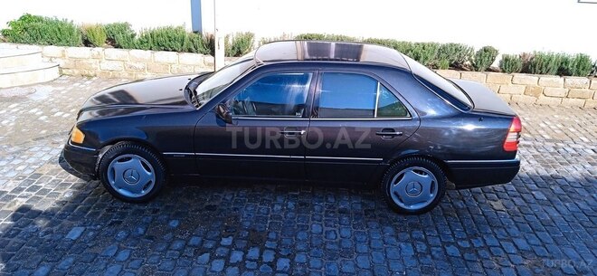 Mercedes C 180 1994, 373,891 km - 1.8 l - Bakı