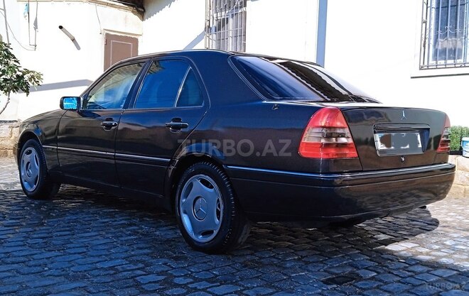 Mercedes C 180 1994, 373,891 km - 1.8 l - Bakı