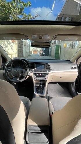 Hyundai Elantra 2017, 89,000 km - 2.0 л - Bakı