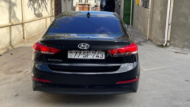 Hyundai Elantra 2017, 89,000 km - 2.0 л - Bakı