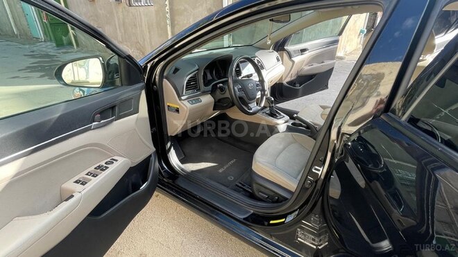 Hyundai Elantra 2017, 89,000 km - 2.0 л - Bakı