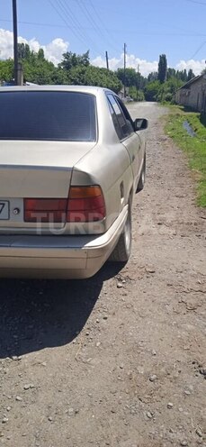BMW 525 1988, 34,500 km - 2.5 л - Zaqatala