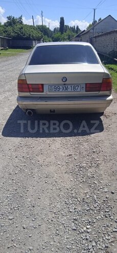 BMW 525 1988, 34,500 km - 2.5 л - Zaqatala