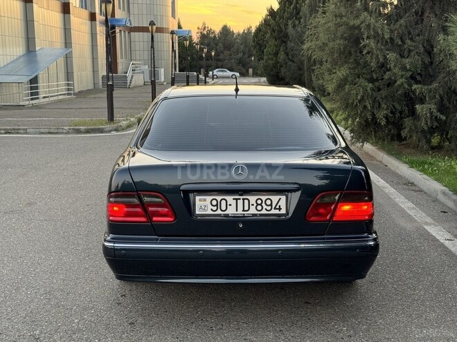 Mercedes E 280 2000, 370,000 km - 2.8 l - Saatlı