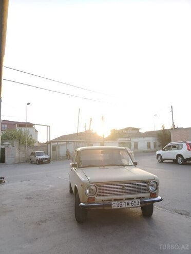 LADA (VAZ) 21011 1978, 900,000 km - 1.6 l - Bakı