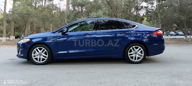 Ford Fusion (North America) 2014, 136,685 km - 1.5 l - Sumqayıt