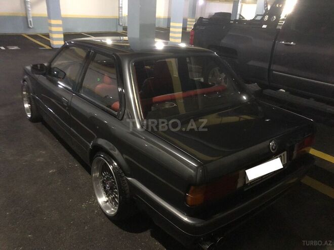BMW 318-11