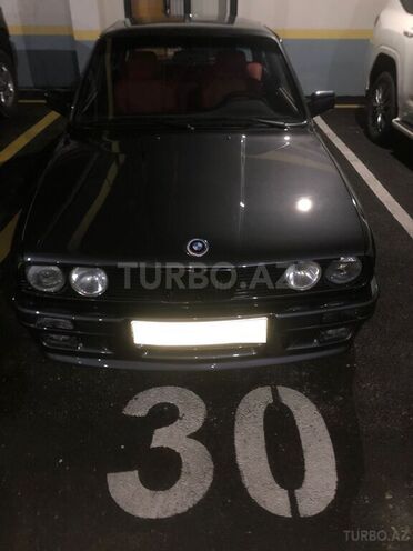 BMW 318-2