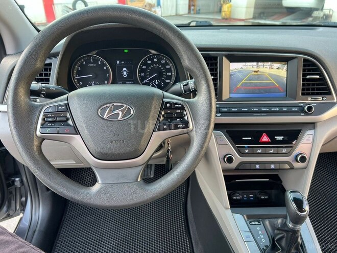 Hyundai Elantra 2017, 90,000 km - 2.0 l - Qazax