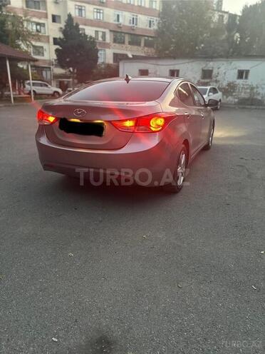 Hyundai Elantra 2013, 111,500 km - 1.6 л - Bakı