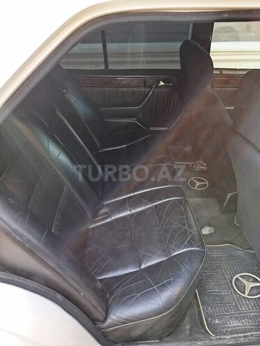 Mercedes E 220 1994, 550,000 km - 2.2 l - Bakı