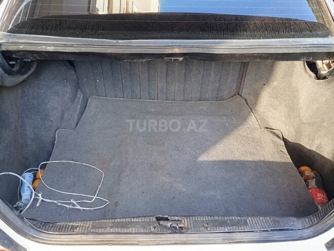 Mercedes E 220 1994, 550,000 km - 2.2 l - Bakı
