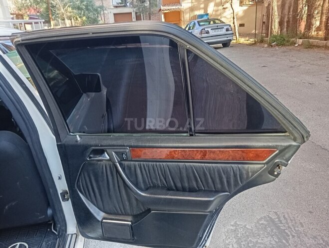 Mercedes E 220 1994, 550,000 km - 2.2 l - Bakı