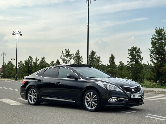 Hyundai Grandeur 2015, 220,000 km - 2.2 л - Bakı