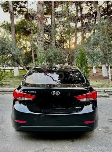 Hyundai Elantra 2015, 187,000 km - 1.8 л - Sumqayıt