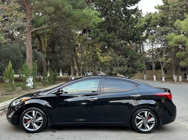 Hyundai Elantra 2015, 187,000 km - 1.8 л - Sumqayıt