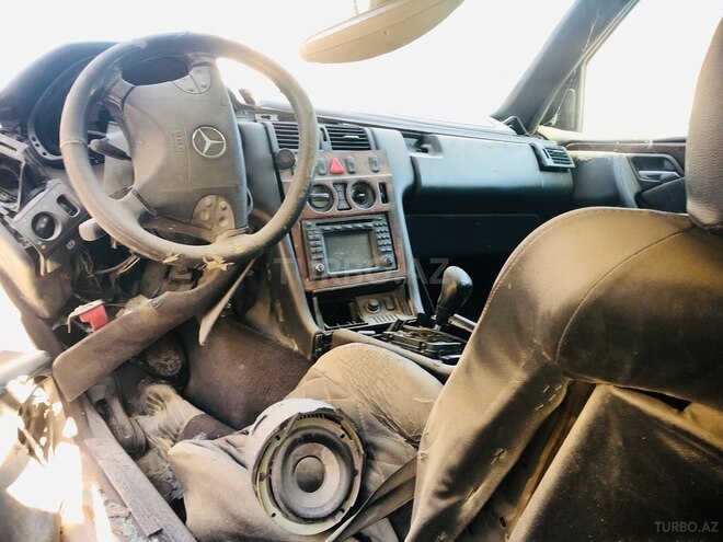 Mercedes E 220 d 2000, 296,384 km - 2.2 l - Bakı