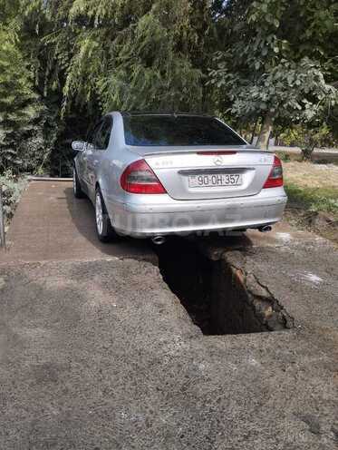 Mercedes C 270 2002, 270,000 km - 2.7 л - Ağdaş