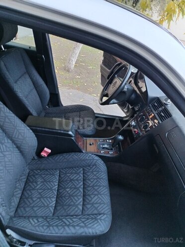 Mercedes C 200 1995, 350,000 km - 2.0 л - Sumqayıt