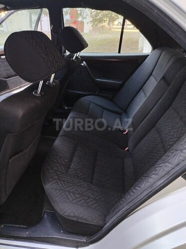 Mercedes C 200 1995, 350,000 km - 2.0 л - Sumqayıt