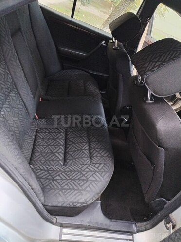 Mercedes C 200 1995, 350,000 km - 2.0 л - Sumqayıt