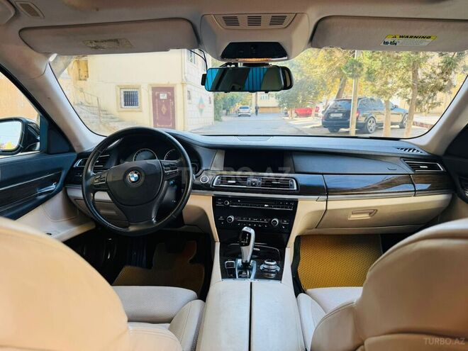 BMW 750 2009, 195,900 km - 4.4 l - Bakı