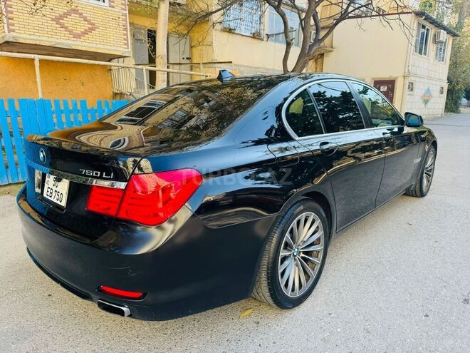 BMW 750 2009, 195,900 km - 4.4 l - Bakı