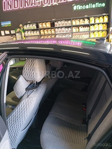 Hyundai Accent 2016, 32,000 km - 1.6 l - Bakı