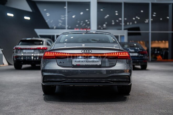 Audi A7 Sportback-7