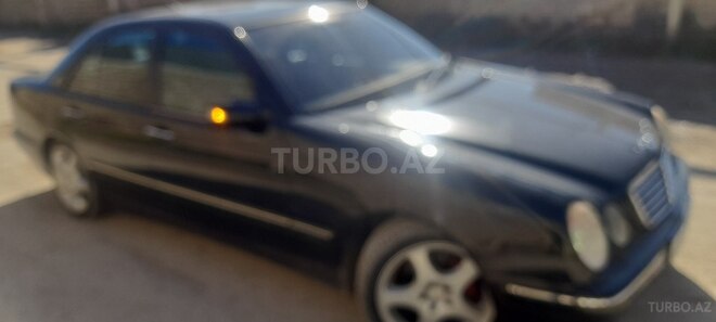 Mercedes E 220 d 2000, 222,220 km - 2.2 l - Bakı