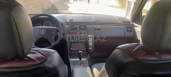 Mercedes E 220 d 2000, 222,220 km - 2.2 l - Bakı
